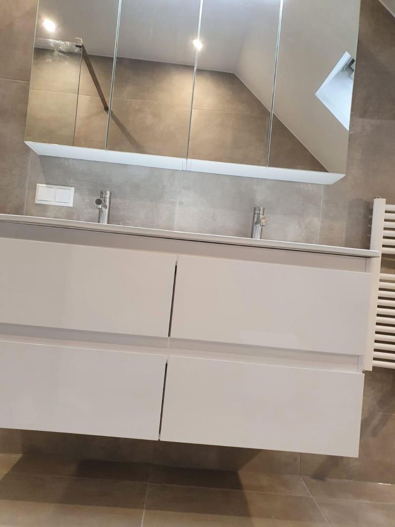Badkamerrenovatie – afwerking (3)
