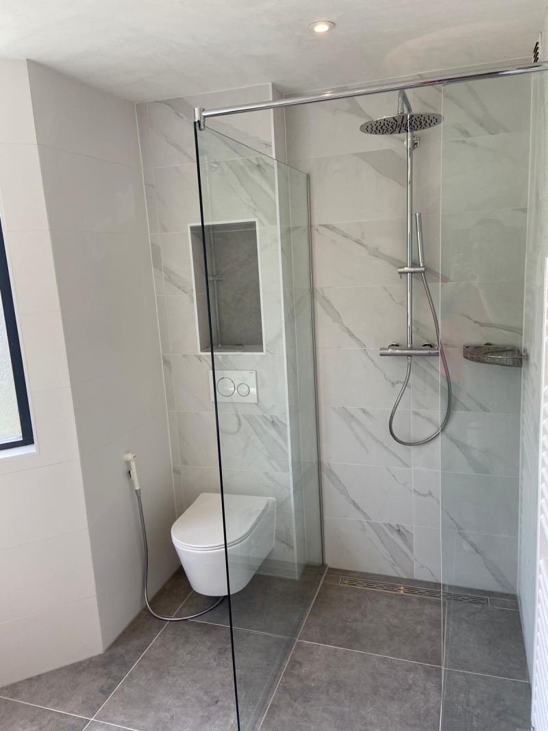 Toiletrenovatie – strak resultaat (27)